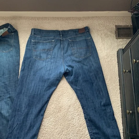 Used - Picture 3 of 3